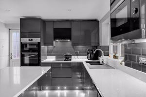 Photo 33- click for photo gallery